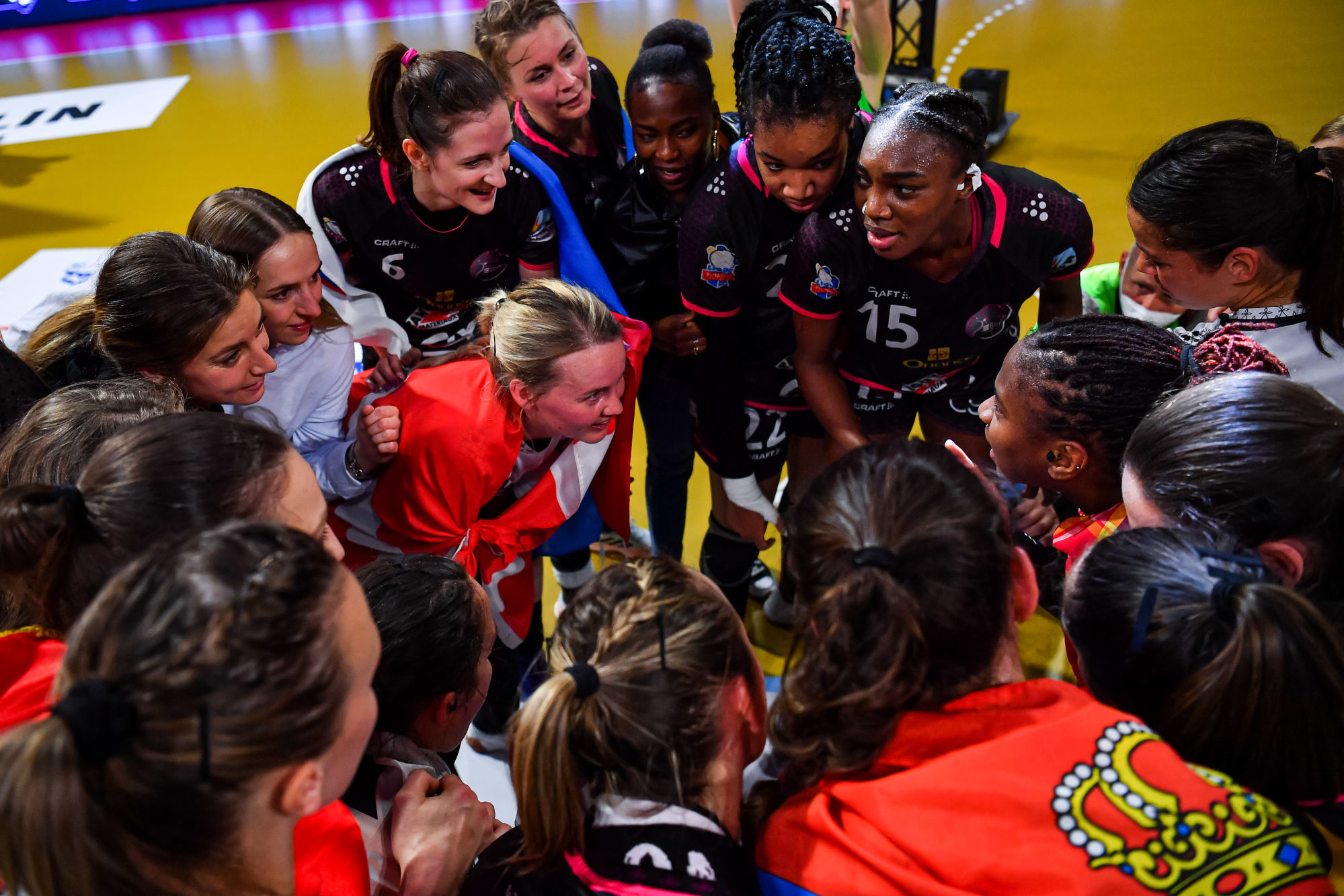Players of Brest celebrate the victory after the women’s Ligue Butagaz Energie final match between Brest and Metz at Brest Arena on May 23, 2021 in Brest, France. (Photo by Baptiste Fernandez/Icon Sport) - --- - Brest (France)