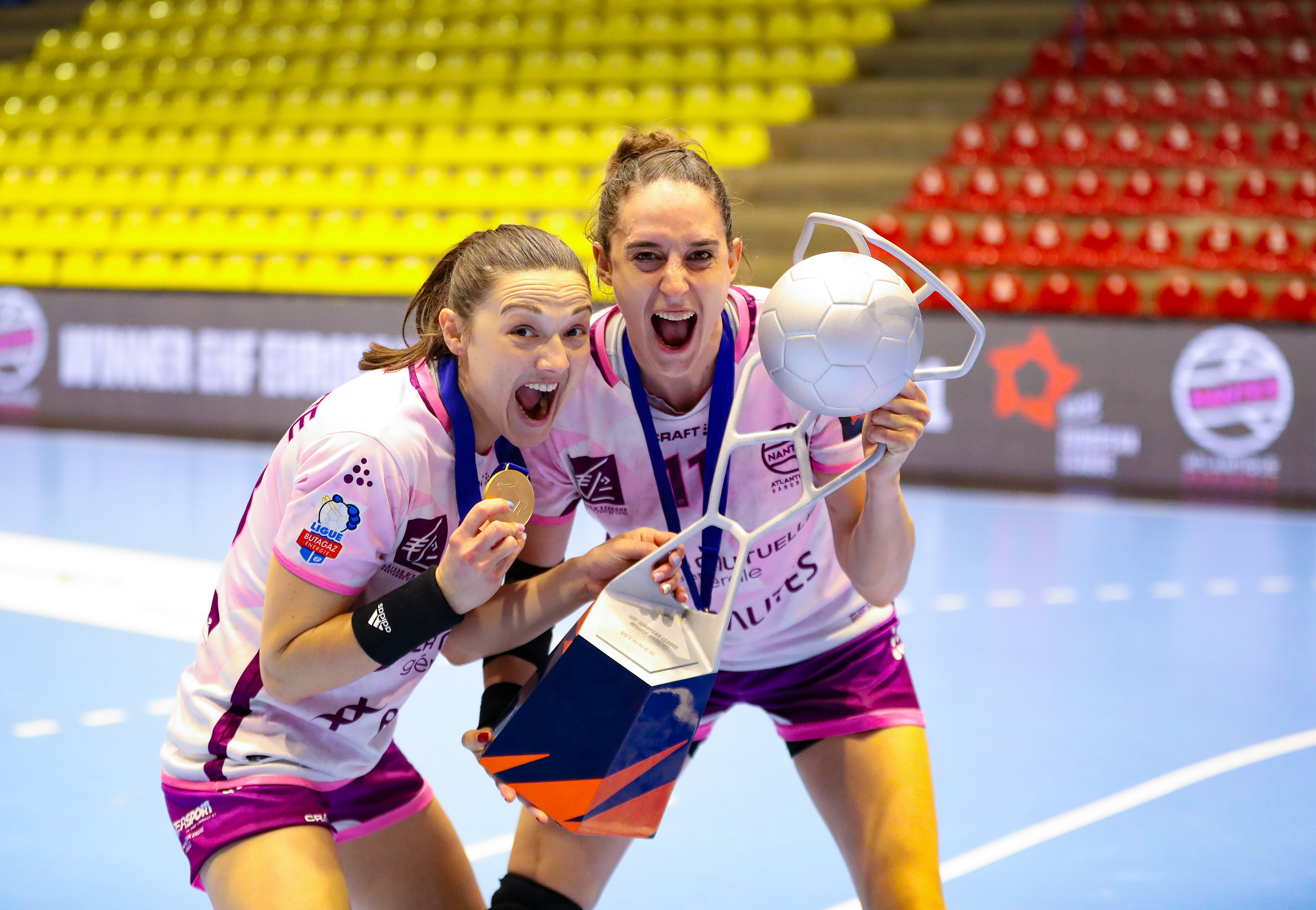 Camille Ayglon Saurina (Nantes Atlantique Handball) Blandine Dancette (Nantes Atlantique Handball)