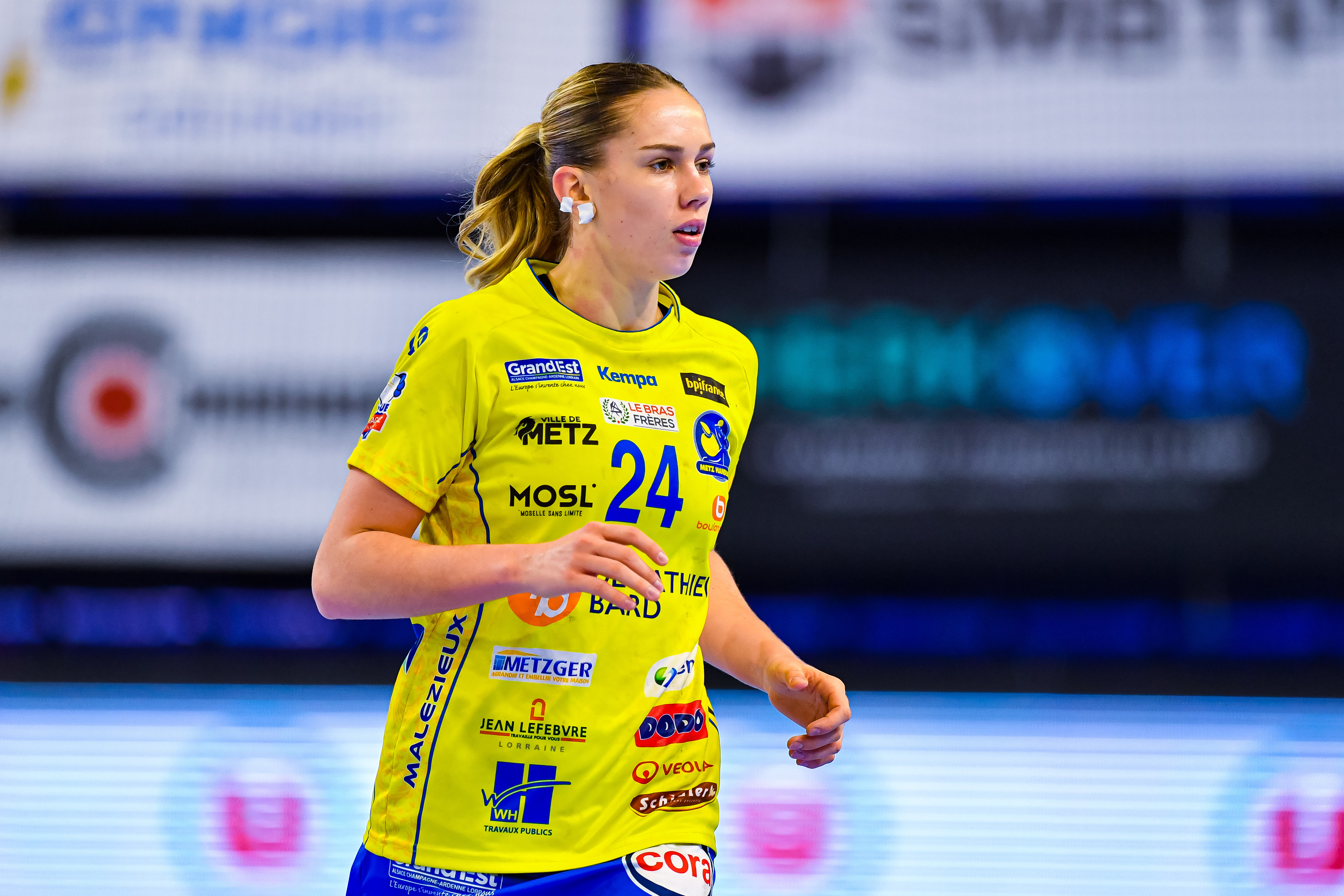 Emma JACQUES of Metz during the French Ligue Butagaz Energie women’s handball match between Besancon and Metz on February 2, 2022 in Besancon, France. (Photo by Baptiste Fernandez/Icon Sport)