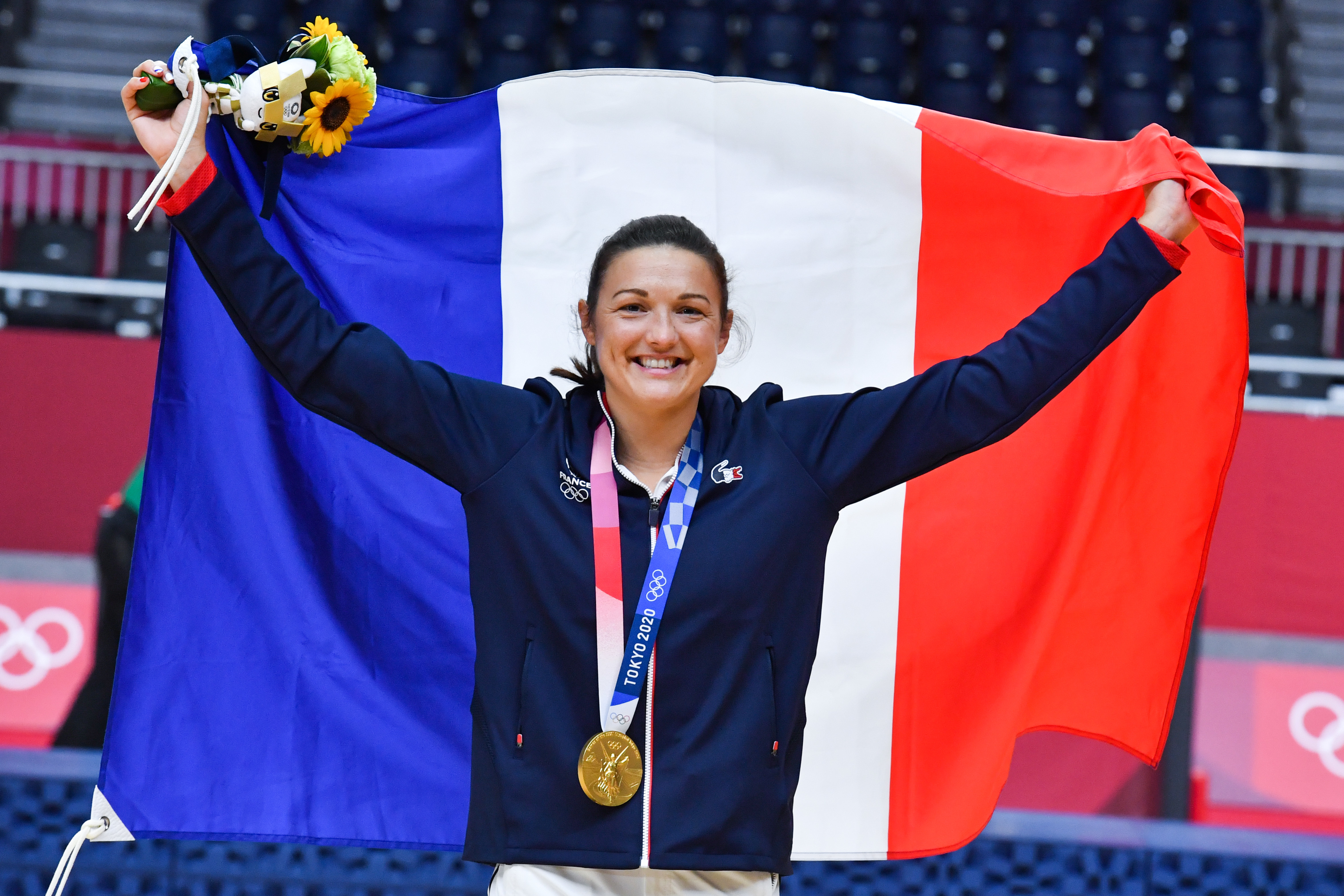 Blandine DANCETTE of France celebrates the victory after the Tokyo 2020 Olympic Games Women's Final Handball match between ROC and France at Yoyogi National Gymnasium on August 8, 2021 in Tokyo, Japan. (Photo by Baptiste Fernandez/Icon Sport)
