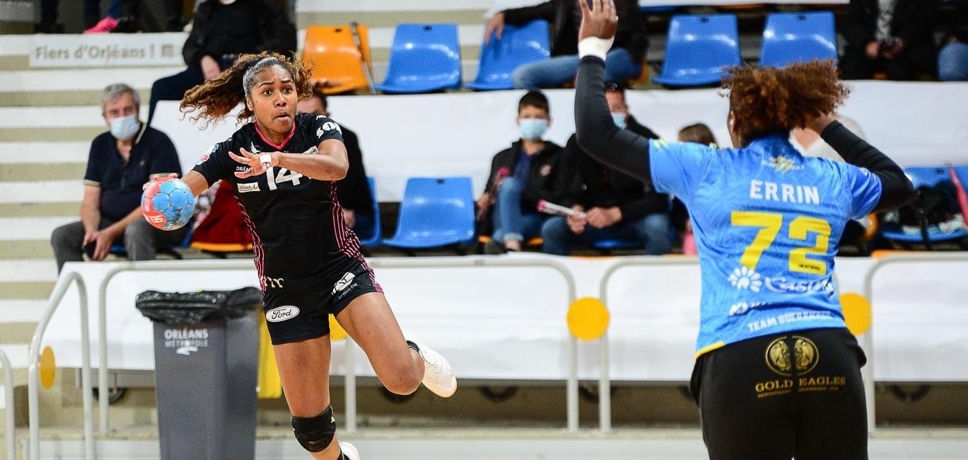 Suzanne Wajoka première recrue bisontine Ligue Féminine de Handball