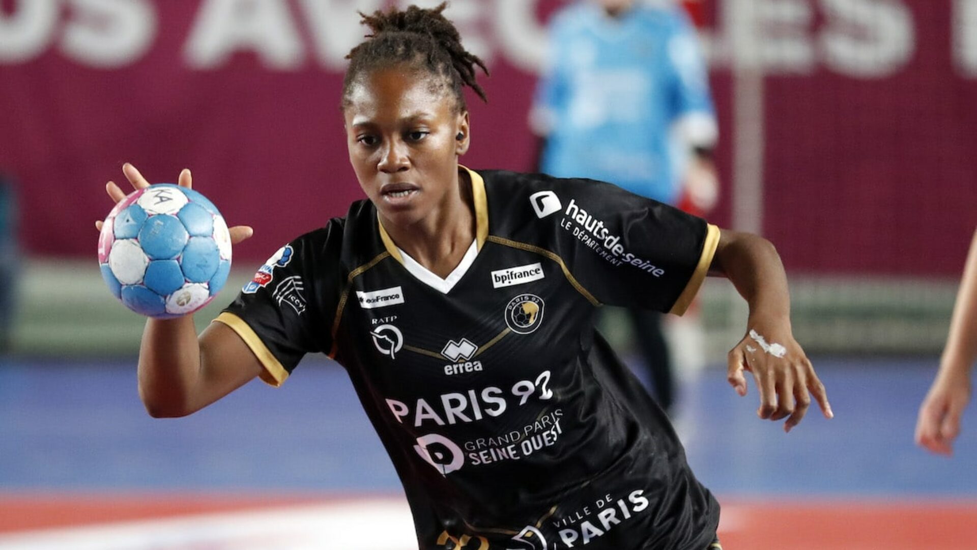 LBE (ITW) - Déborah Lassource (Paris) : "J'espère que c'est la cadette qui va s'imposer" - Ligue Féminine de Handball